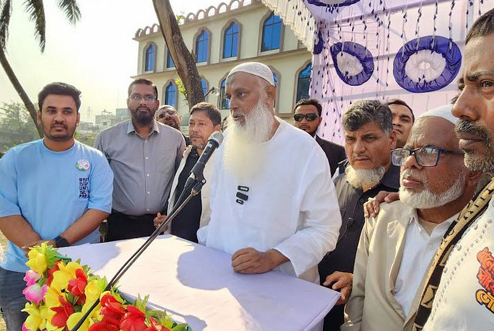 কেউ জুলুম করলে হাত-পা বেঁধে পুলিশে সোপর্দ : কায়কোবাদ