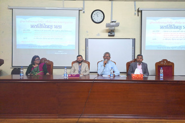 কুবিতে ছাত্র সংগঠনের সঙ্গে মতবিনিময় সভা