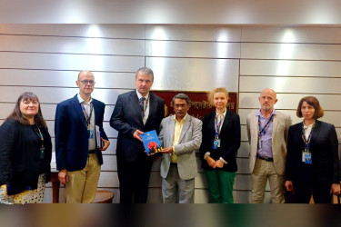 আলী রীয়াজের সঙ্গে ইইউ নির্বাচন পর্যবেক্ষণ দলের বৈঠক