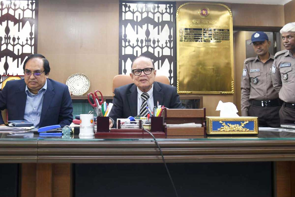 দেশে খাদ্যশস্যের মজুদ ২২ লাখ ১০ হাজার ৬৭০ টন : খাদ্য উপদেষ্টা