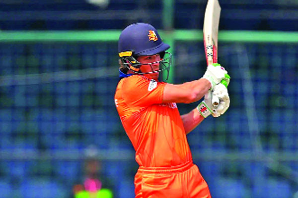 ডি লেডের অলরাউন্ডিং নৈপুণ্যে বিধ্বস্ত নামিবিয়া