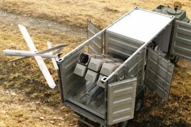 চীনকে মোকাবেলায় যুক্তরাষ্ট্রের নতুন ‘ড্রোন’ কৌশল