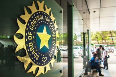 পাকিস্তান খেলতে রাজি হওয়ায় ভারতের স্বস্তি