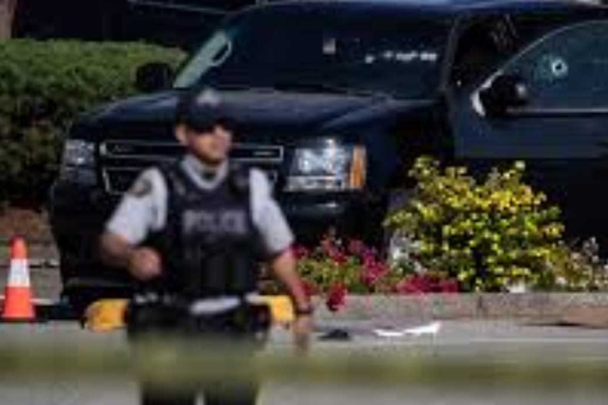 কানাডায় স্কুলে বন্দুকধারীর হামলা, নিহত ১০