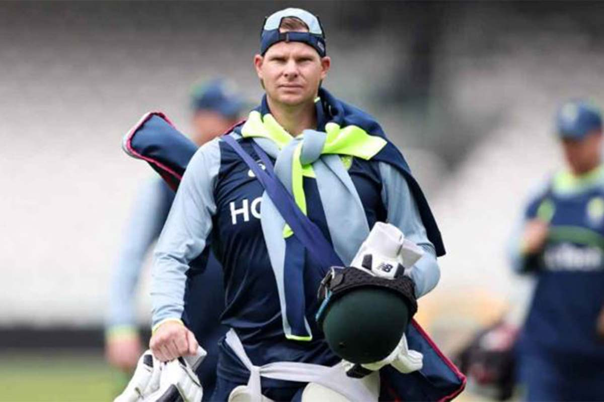 চোটে অধিনায়ক মার্শ বাইরে, অস্ট্রেলিয়ার দলে স্মিথ