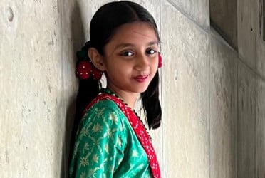 বড়দের নিয়ে মেঘার ‘অবিশ্বাসের দেশে’