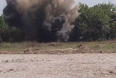 বাগেরহাটে শক্তিশালী ৬ হাতবোমা উদ্ধার