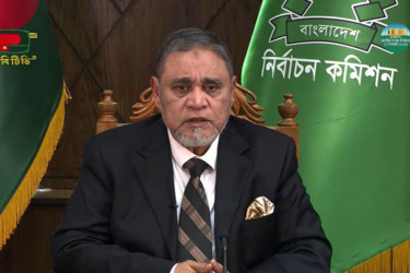 গণতান্ত্রিক প্রক্রিয়ার স্বাভাবিক পরিণতি জয়-পরাজয় মেনে নেওয়ার আহ্বান সিইসির