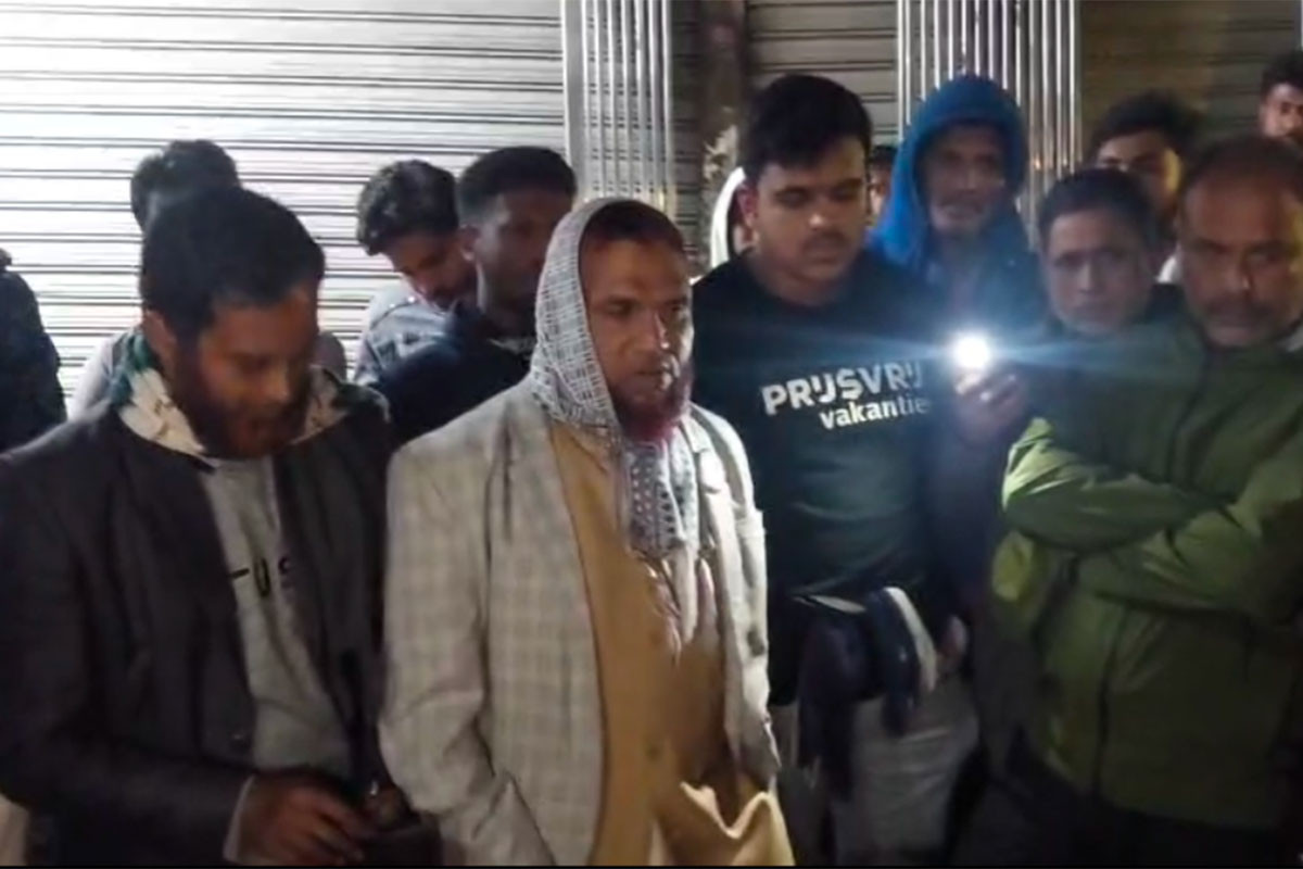 টাকা দিয়ে ভোট কেনার চেষ্টায় জামায়াত নেতার জরিমানা