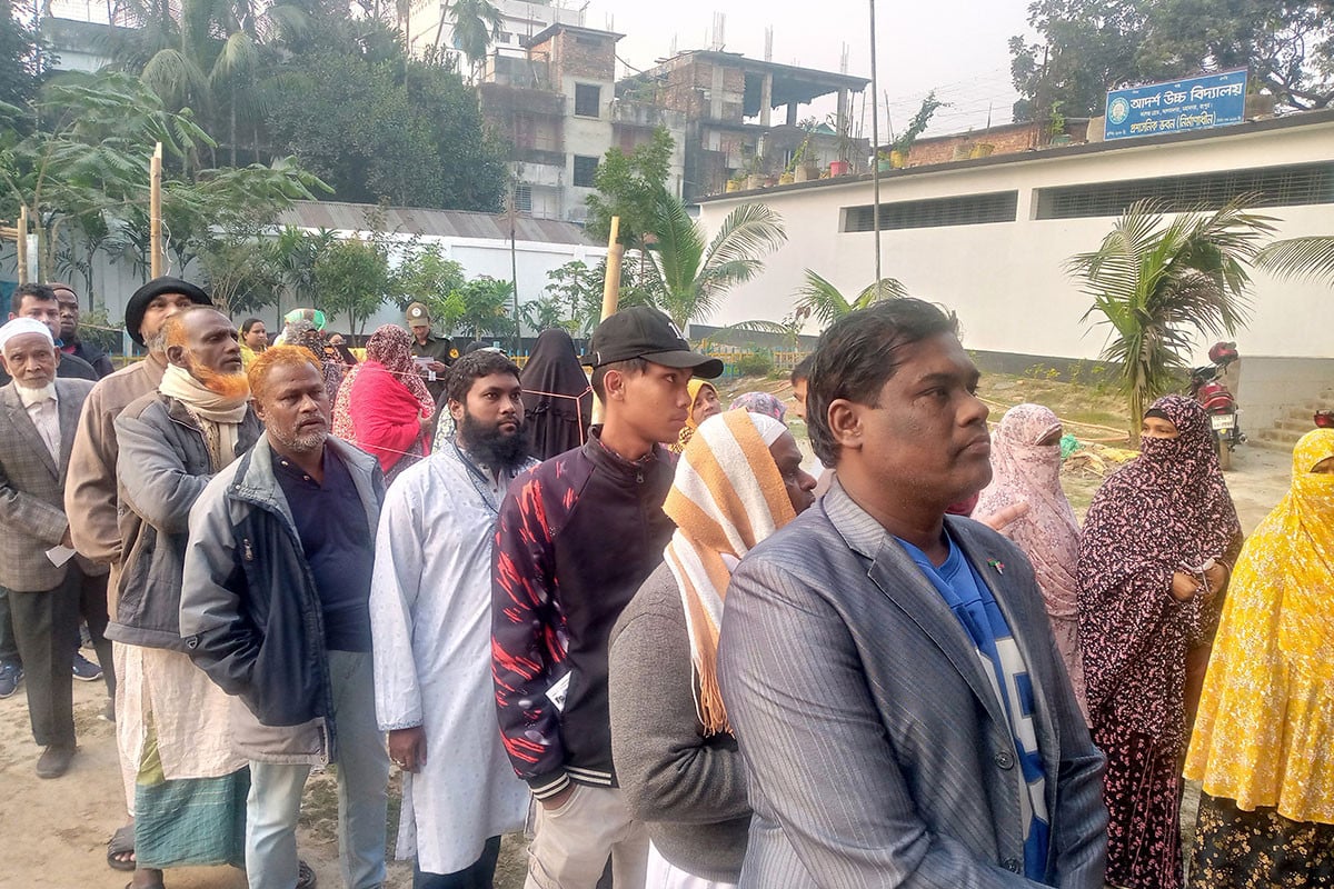রংপুরে ভোটগ্রহণ চলছে, উপস্থিতি সন্তোষজনক