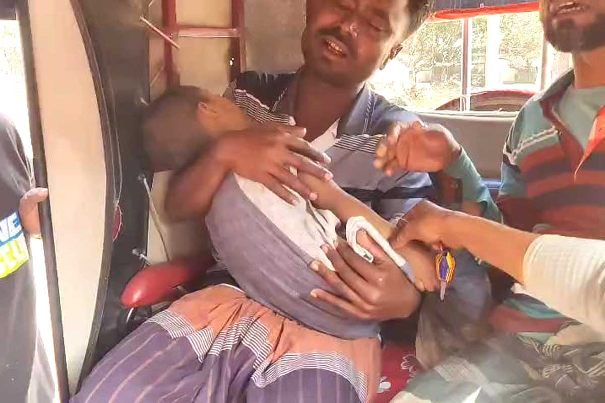 চুয়াডাঙ্গায় মা গেলেন ভোটকেন্দ্রে, পানিতে ডুবে শিশুর মৃত্যু