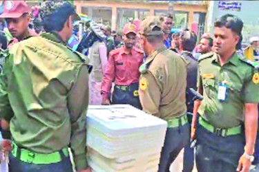 নবীনদের উৎসবের দিন আজ