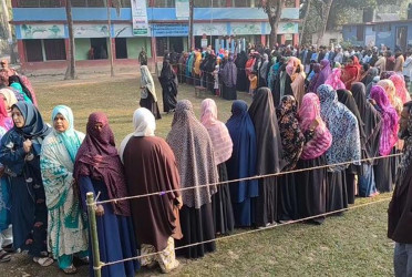 টাঙ্গাইলের ৮টি আসনে ভোটগ্রহণ শুরু, বাড়ছে ভোটারদের উপস্থিতি