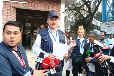বাংলাদেশের গণতন্ত্রের জন্য আজ তাৎপর্যপূর্ণ দিন : ইইউ প্রধান পর্যবেক্ষক