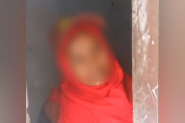 কেন্দ্রে দাঁড়িপাল্লায় ভোট চাওয়ার অভিযোগে আনসার সদস্য প্রত্যাহার