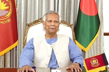 শান্তিপূর্ণ নির্বাচন ও গণভোটের জন্য জাতির প্রতি প্রধান উপদেষ্টার কৃতজ্ঞতা