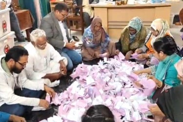 শান্তিপূর্ণ ভোটগ্রহণ শেষে পটুয়াখালী-৪ আসনে চলছে গণনা