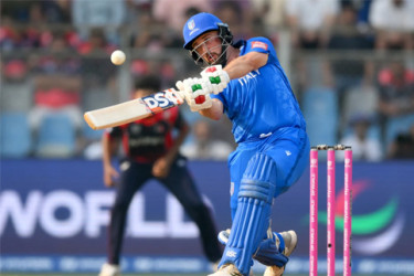 ১০ উইকেটের ঐতিহাসিক জয় পেল ইতালি