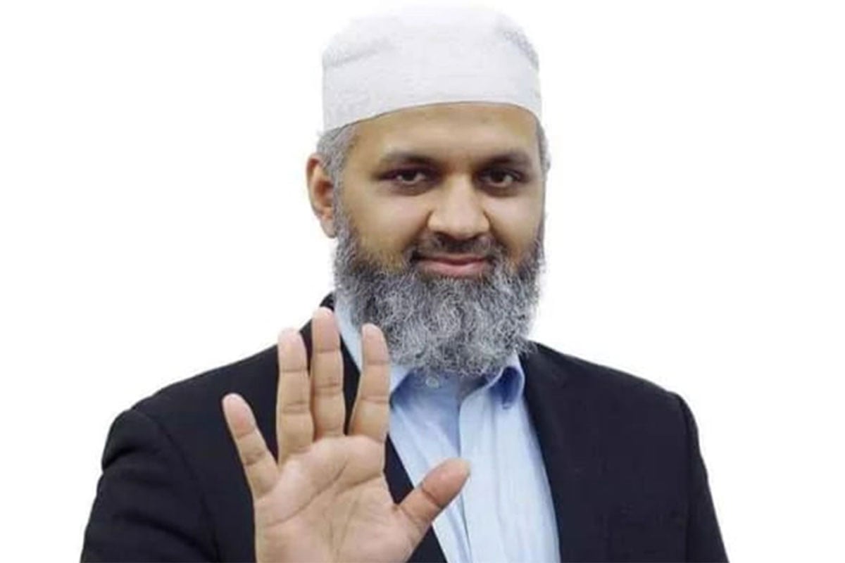 নিজামীপুত্র ব্যারিস্টার মোমেন বিপুল ভোটে বিজয়ী