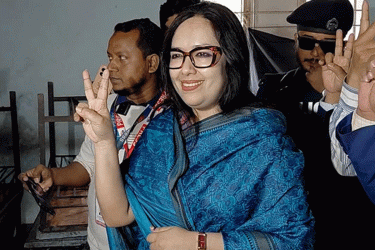 রুমিন ফারহানা বেসরকারিভাবে বিজয়ী