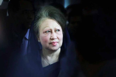 এমন বিজয় দেখা হলো না আপসহীন নেত্রীর