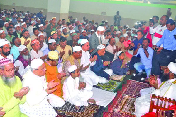 তারেক রহমান জয়ে মসজিদে দোয়া