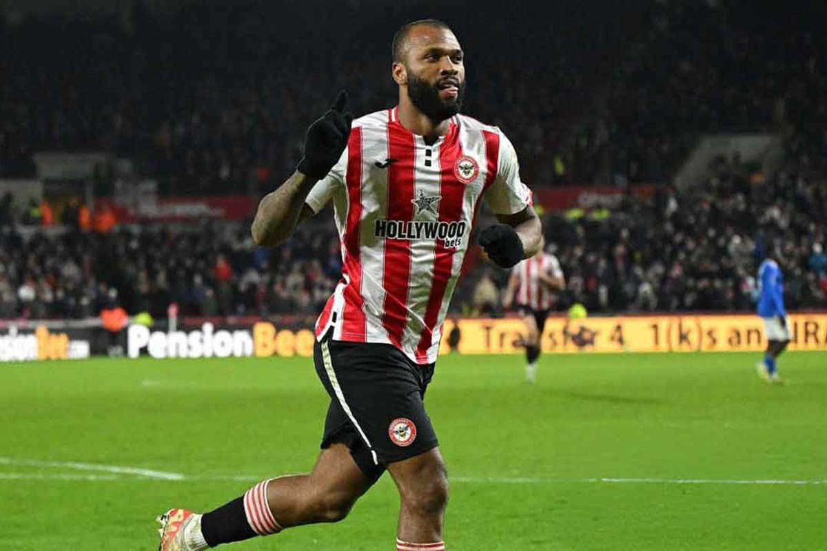 ইংলিশ প্রিমিয়ার লিগে ফের ইতিহাস ব্রাজিলিয়ান ফরোয়ার্ডের