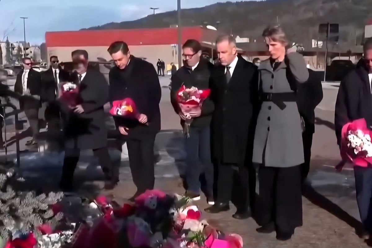 কানাডার ব্রিটিশ কলম্বিয়ায় ভয়াবহ স্কুল শুটিংয়ের ঘটনায় শোক সভা