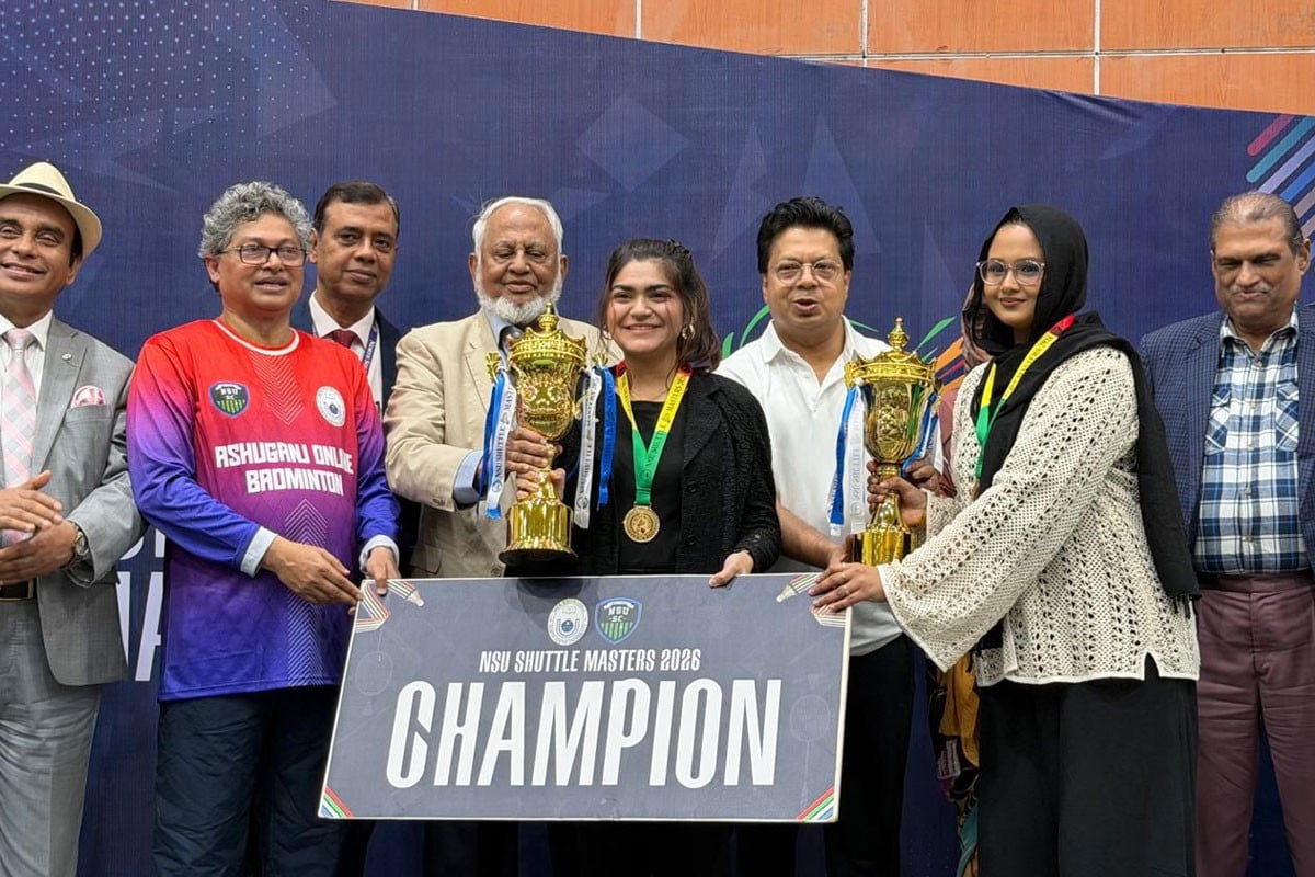 এনএসইউ ইনডোর ব্যাডমিন্টন টুর্নামেন্ট অনুষ্ঠিত