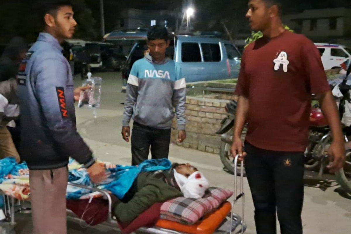 বাগেরহাটে নির্বাচন-পরবর্তী সংঘর্ষে একজন নিহত, আহত ৩০