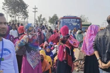 ঢাকা-ময়মনসিংহ মহাসড়ক অবরোধ