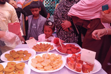 ঝিনাইদহে পিঠা মেলা ও বসন্ত উৎসব