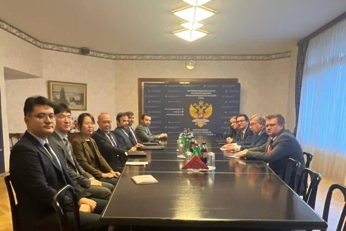 ইরান, রাশিয়া ও চীনের বৈঠক, আলাপ কি নিয়ে?