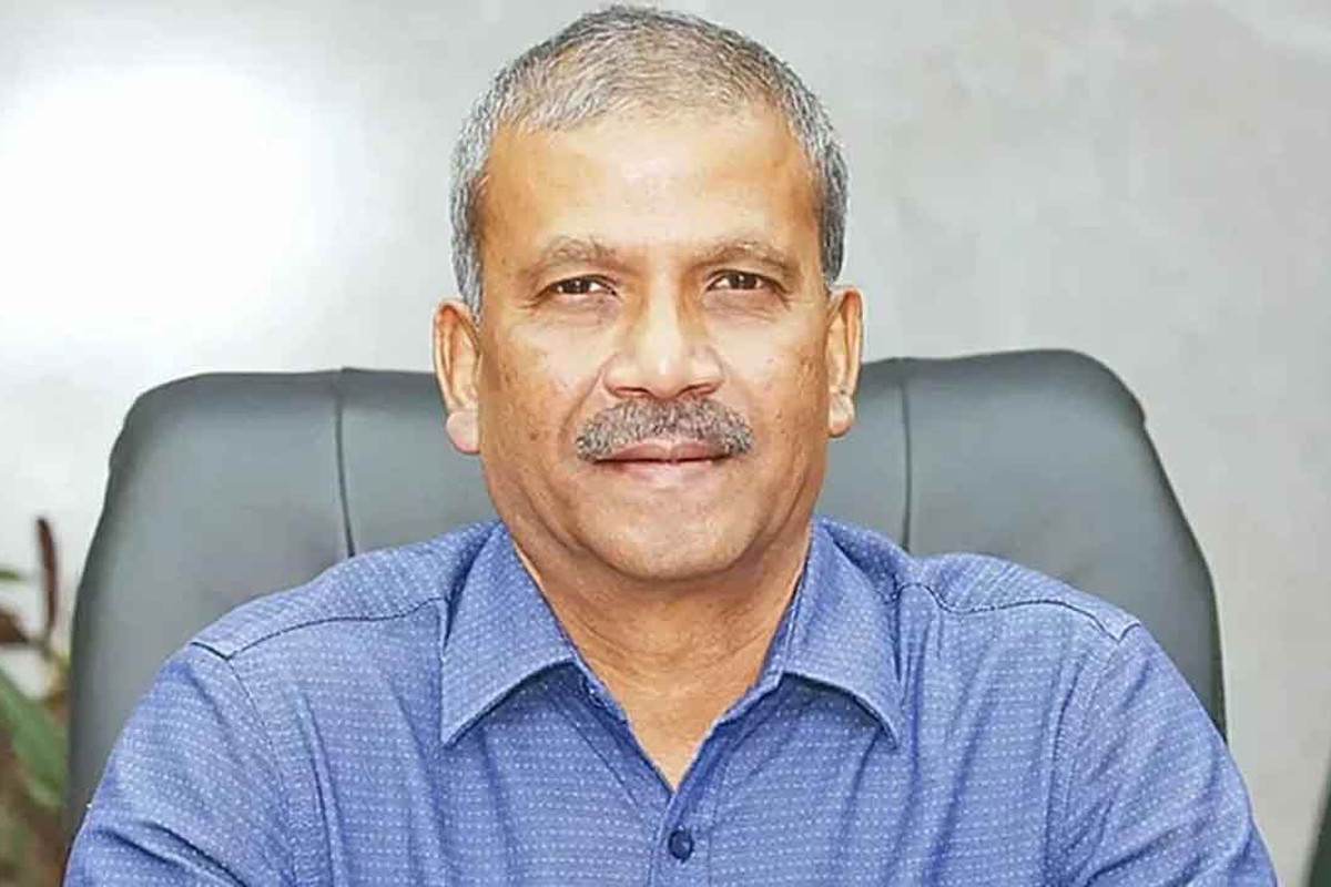 বিকালে প্রেস ব্রিফিংয়ে আসছেন উপদেষ্টা আসিফ নজরুল