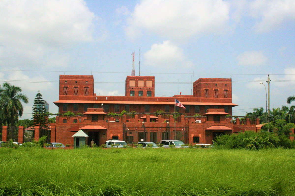 যুক্তরাষ্ট্রে ট্যুরিস্ট ভিসায় গিয়ে শিক্ষাক্রমে ভর্তি নিষিদ্ধ : মার্কিন দূতাবাস