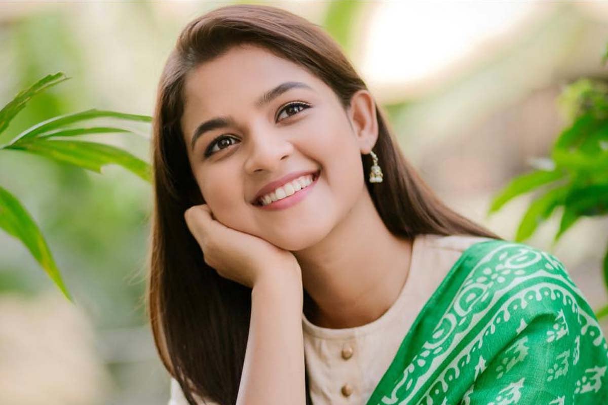 এআই দিয়ে ছবি বিকৃতি, ক্ষোভ ঝাড়লেন অভিনেত্রী