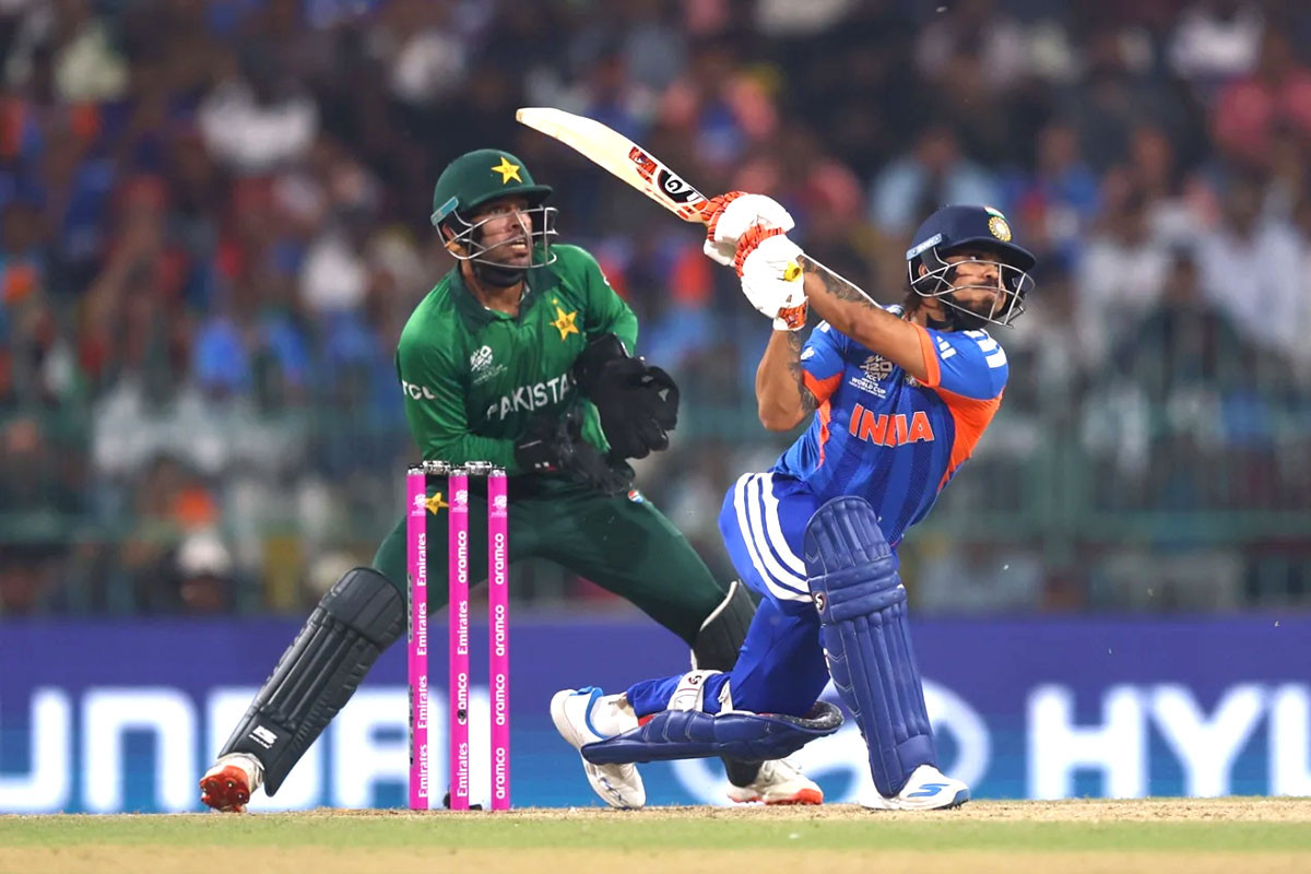 পাকিস্তানের সামনে ১৭৬ রানের লক্ষ্য ছুড়ে দিল ভারত