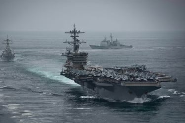 ইরানের বিরুদ্ধে দীর্ঘমেয়াদি অভিযানের প্রস্তুতি নিচ্ছে যুক্তরাষ্ট্র