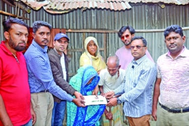 হার্ট ও কিডনি রোগে আক্রান্ত কৃষক মোজাম্মেলের পাশে তারেক রহমান