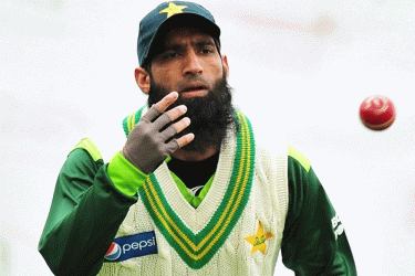 তিন ক্রিকেটারকে অবসর নিতে পরামর্শ দিলেন মোহাম্মদ ইউসুফ