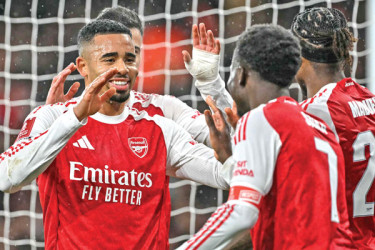 এফএ কাপেও দুরন্ত আর্সেনাল