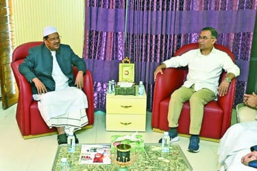 ইসলামী আন্দোলন আমিরের বাসায় তারেক রহমান