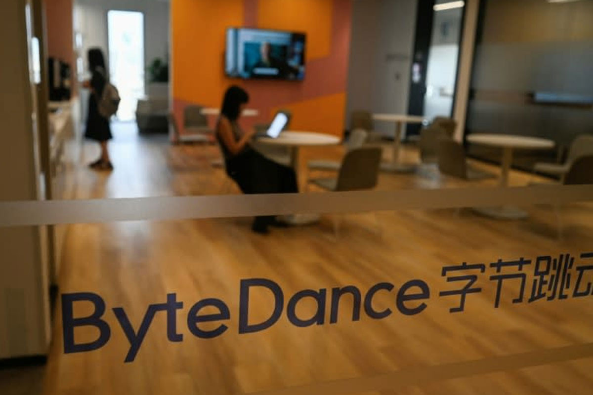 চীনের বসন্ত উৎসবে এআই মডেলের ঝড়