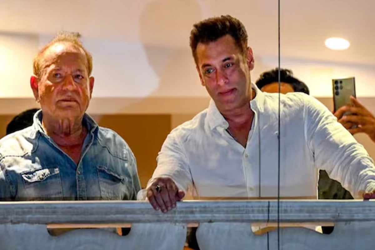 বাবাকে নিয়ে হাসপাতালে সালমান