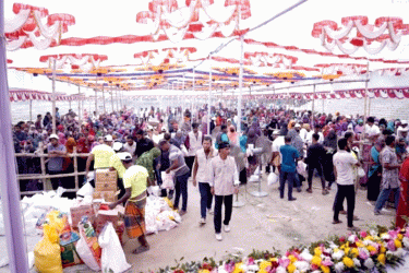 ঝিনাইদহে জাহেদী ফাউন্ডেশনের মাসব্যাপী খাদ্য বিতরণ শুরু