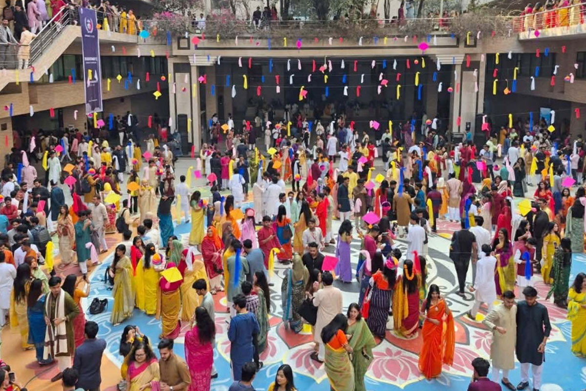 নর্থ সাউথ বিশ্ববিদ্যালয়ে বসন্ত উৎসব ১৪৩২ উদযাপন