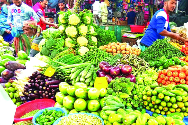 রমজানে চাহিদা থাকা পণ্যের দাম চড়া
