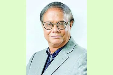 বিনিয়োগ বাড়াতে কার্যকর কৌশল নিতে হবে