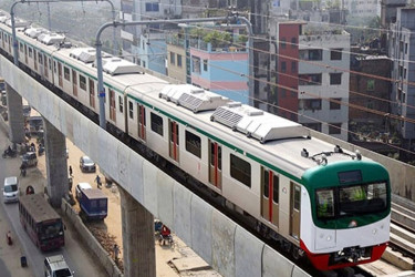 রমজানে নতুন সময়সূচিতে চলছে মেট্রোরেল