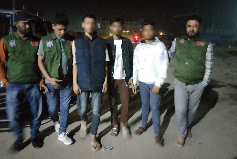 সিলেটে পুড়িয়ে হত্যার ঘটনায় গ্রেফতার ৩